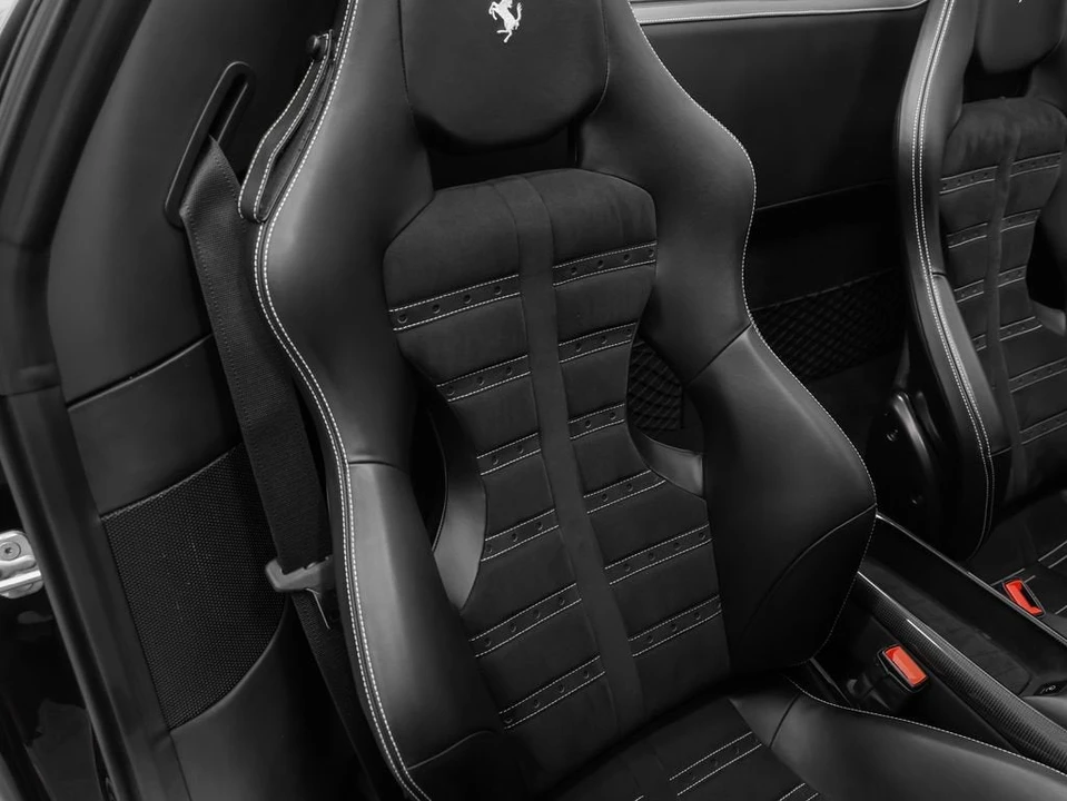 2021 Ferrari F8 Spider - Image 22 of 31