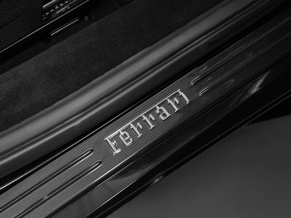 2021 Ferrari F8 Spider - Image 18 of 31