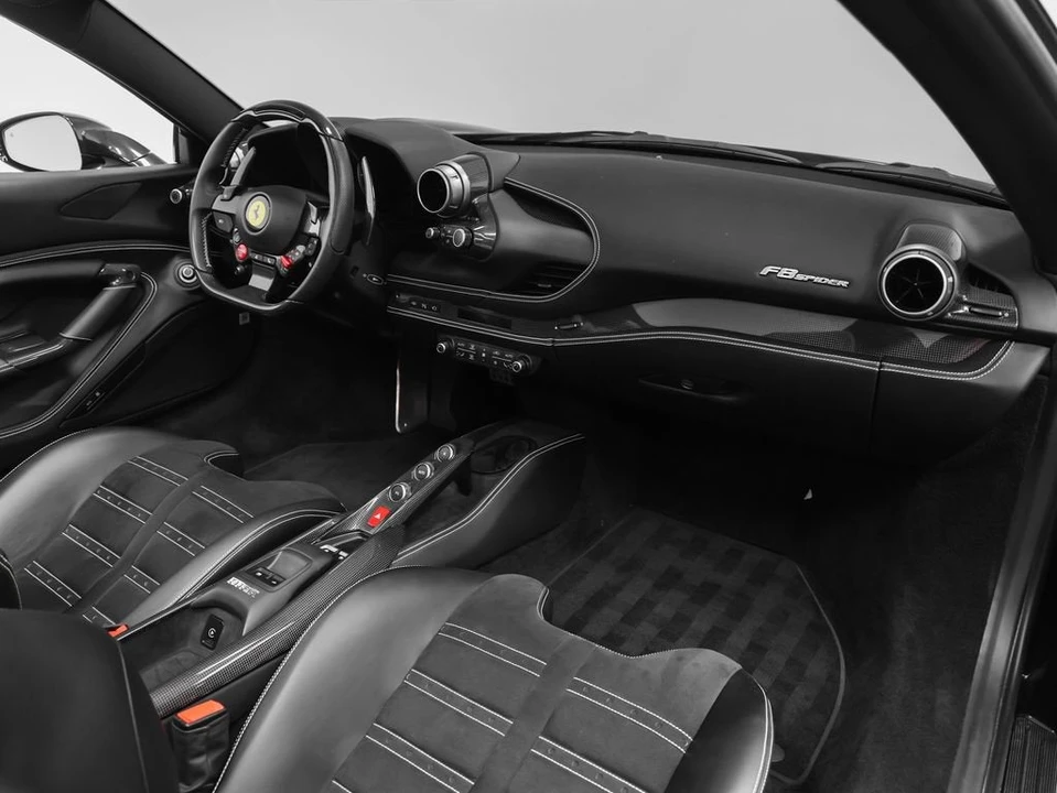 2021 Ferrari F8 Spider - Image 24 of 31