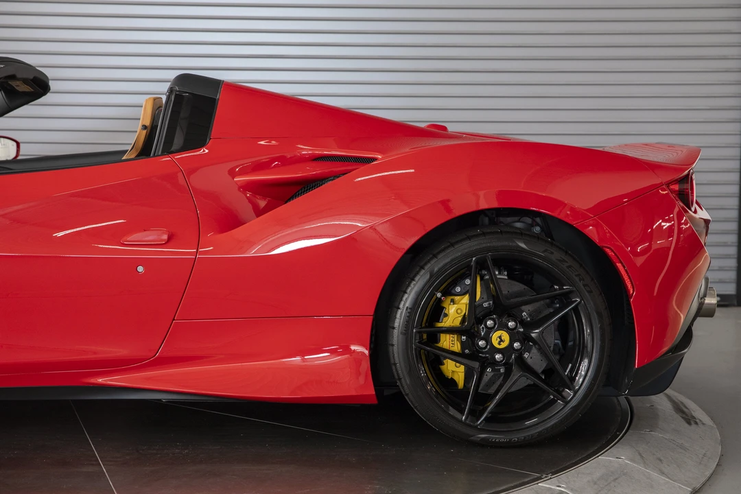 2021 Ferrari F8 Spider - Image 15 of 31
