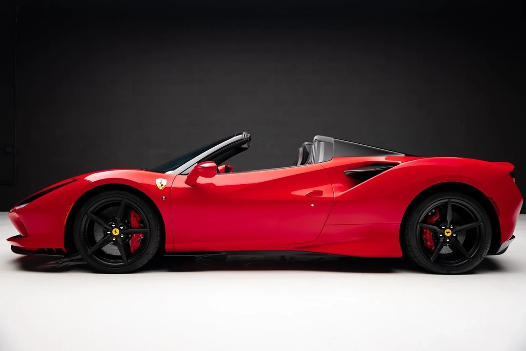 2021 Ferrari F8 Spider - Image 19 of 21