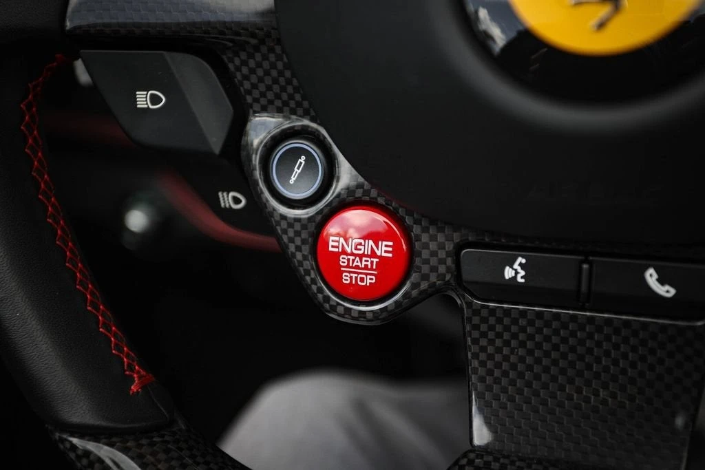 2021 Ferrari F8 Spider - Image 31 of 31