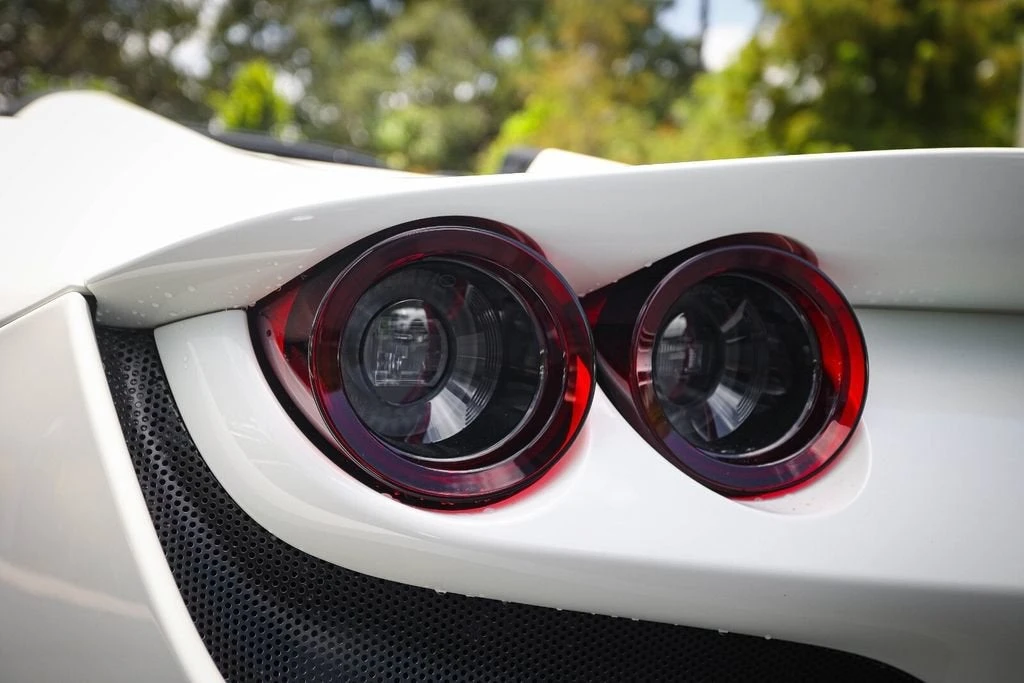 2021 Ferrari F8 Spider - Image 18 of 31