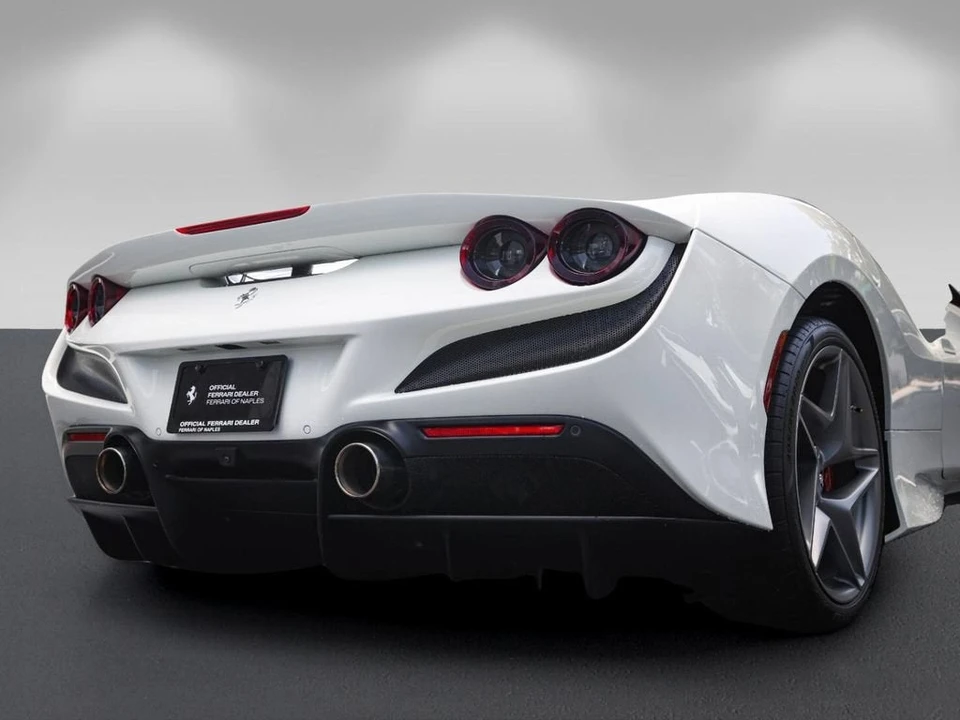 2021 Ferrari F8 Spider - Image 16 of 31