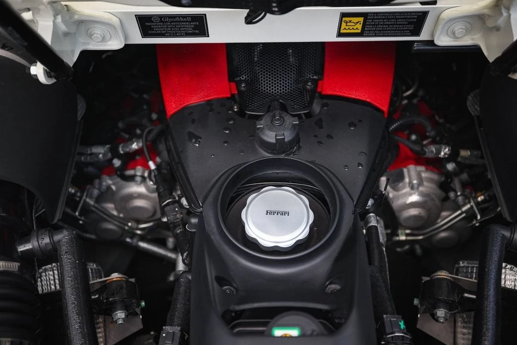 2021 Ferrari F8 Spider - Image 24 of 31