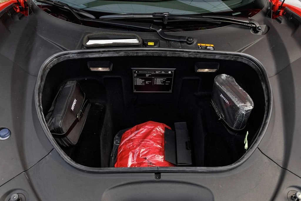 2021 Ferrari F8 Spider - Image 9 of 31