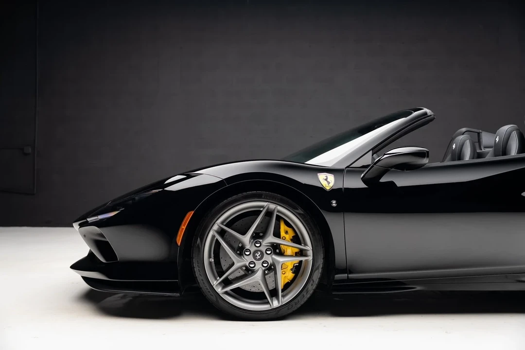 2021 Ferrari F8 Spider - Image 20 of 21