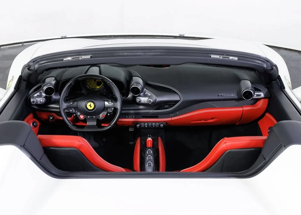 2021 Ferrari F8 Spider - Image 29 of 31