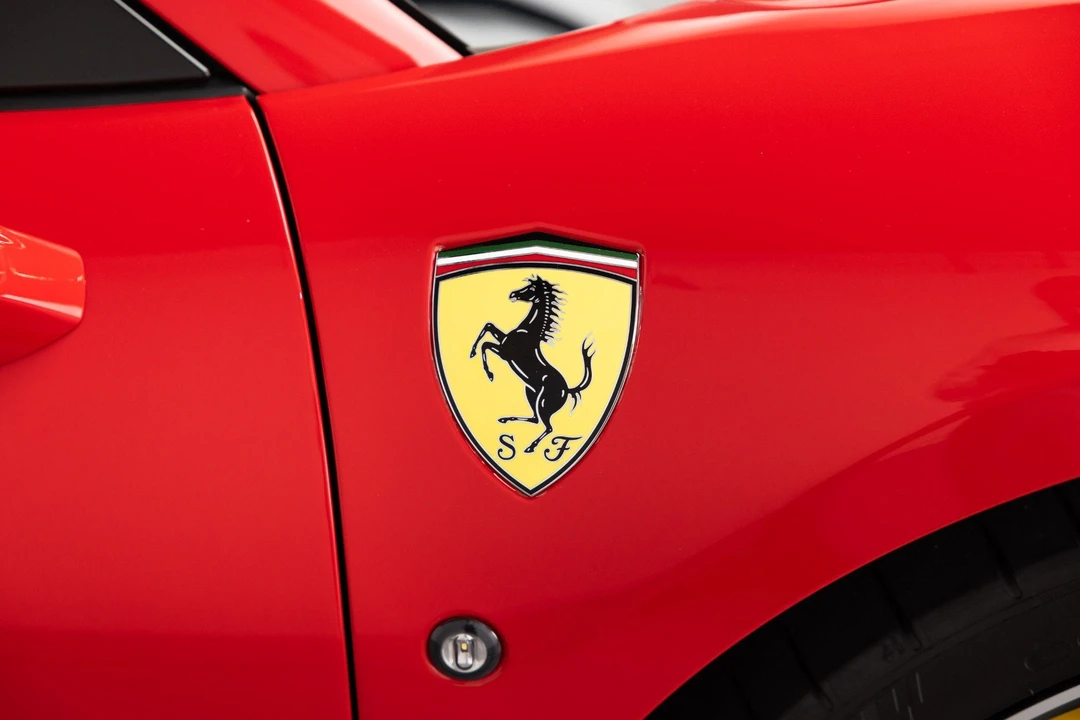 2021 Ferrari F8 Spider - Image 30 of 31