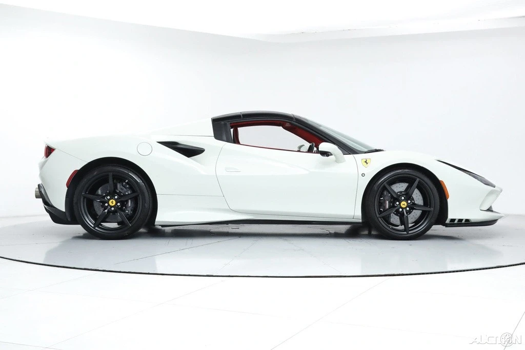 2021 Ferrari F8 Spider - Image 10 of 21
