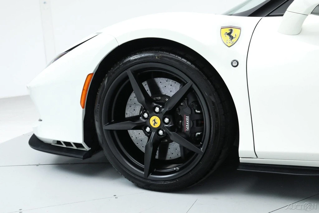 2021 Ferrari F8 Spider - Image 16 of 21