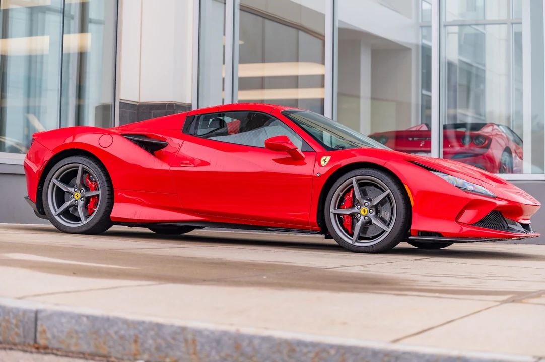 2021 Ferrari F8 Spider - Image 16 of 31