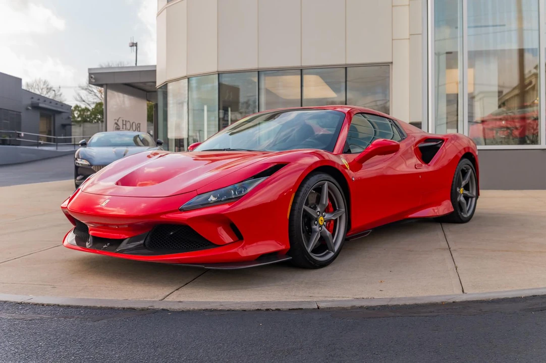 2021 Ferrari F8 Spider - Image 11 of 31