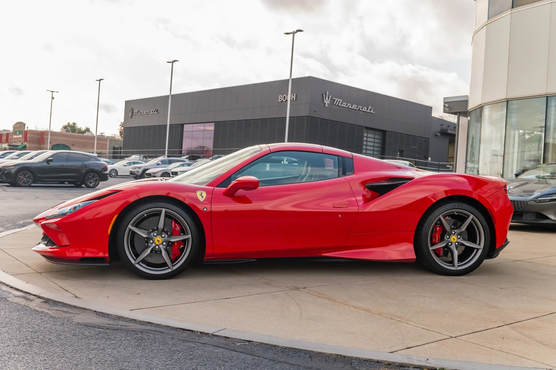 2021 Ferrari F8 Spider - Image 23 of 31