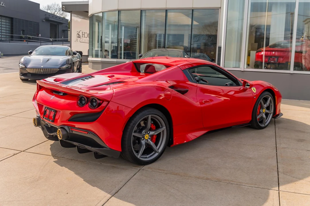 2021 Ferrari F8 Spider - Image 18 of 31