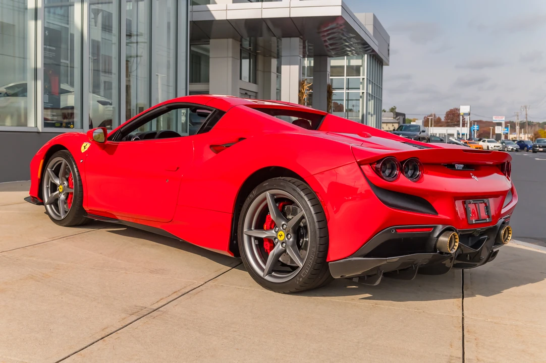 2021 Ferrari F8 Spider - Image 22 of 31
