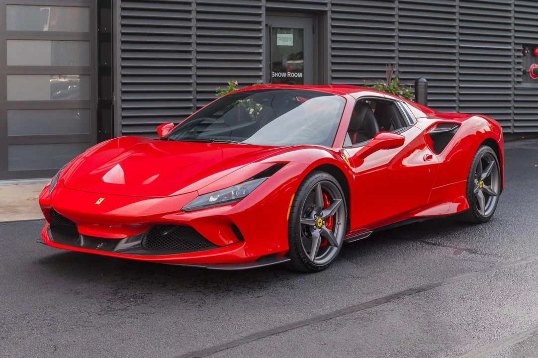 2021 Ferrari F8 Spider - Image 27 of 31