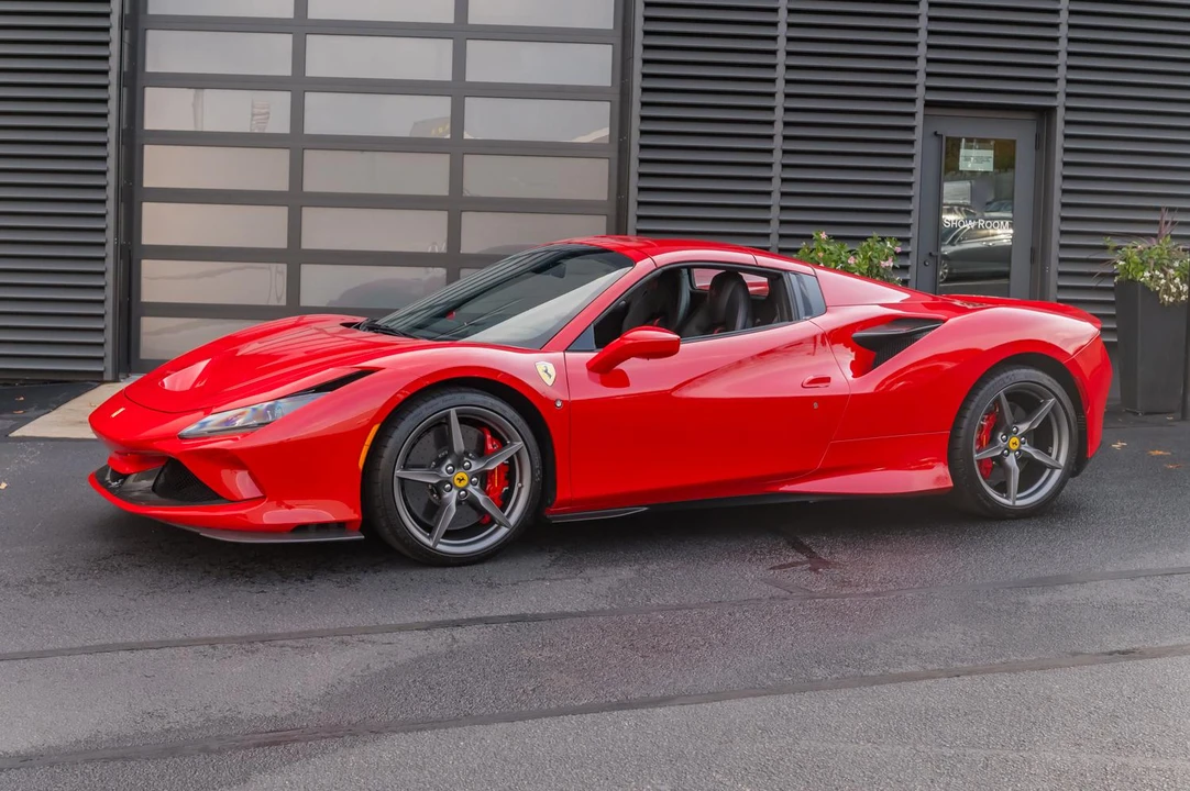 2021 Ferrari F8 Spider - Image 25 of 31