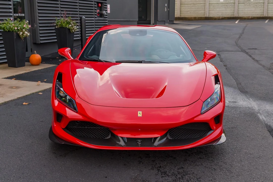 2021 Ferrari F8 Spider - Image 28 of 31
