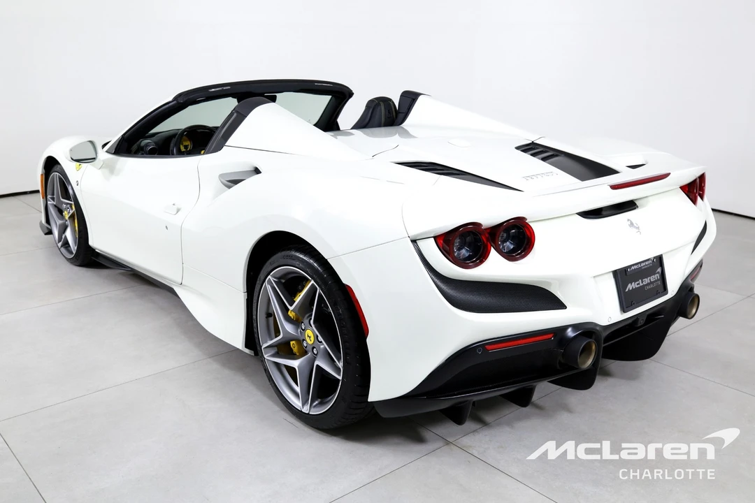 2021 Ferrari F8 Spider - Image 7 of 31