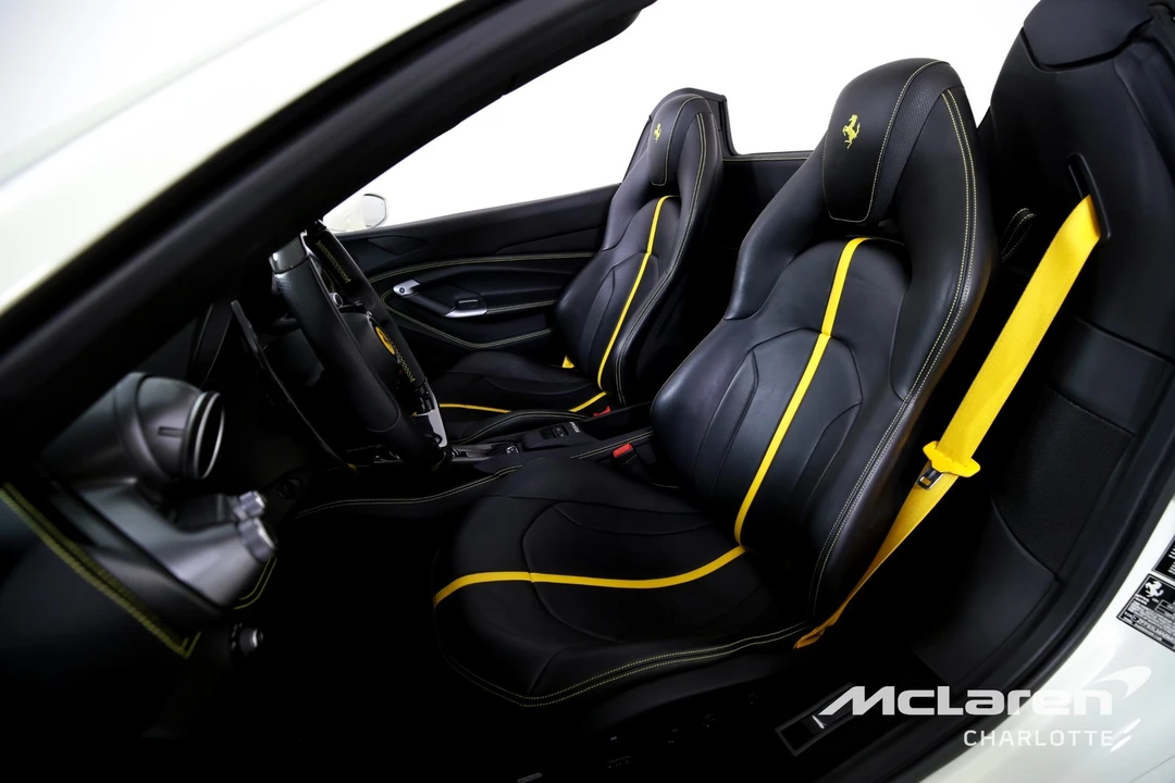 2021 Ferrari F8 Spider - Image 12 of 31