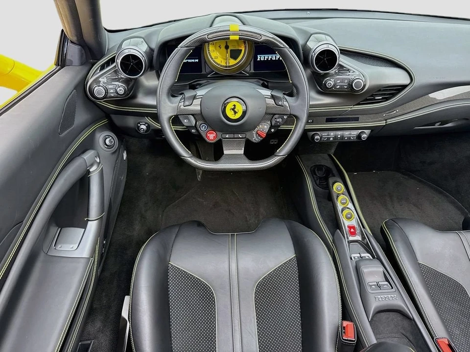 2021 Ferrari F8 Spider - Image 19 of 31
