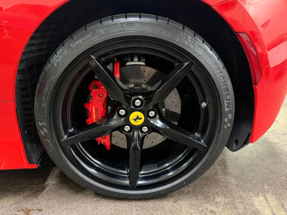 2021 Ferrari F8 Spider - Image 22 of 26