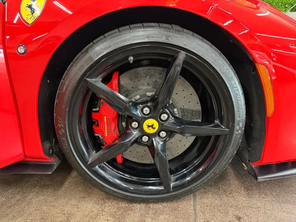 2021 Ferrari F8 Spider - Image 24 of 26