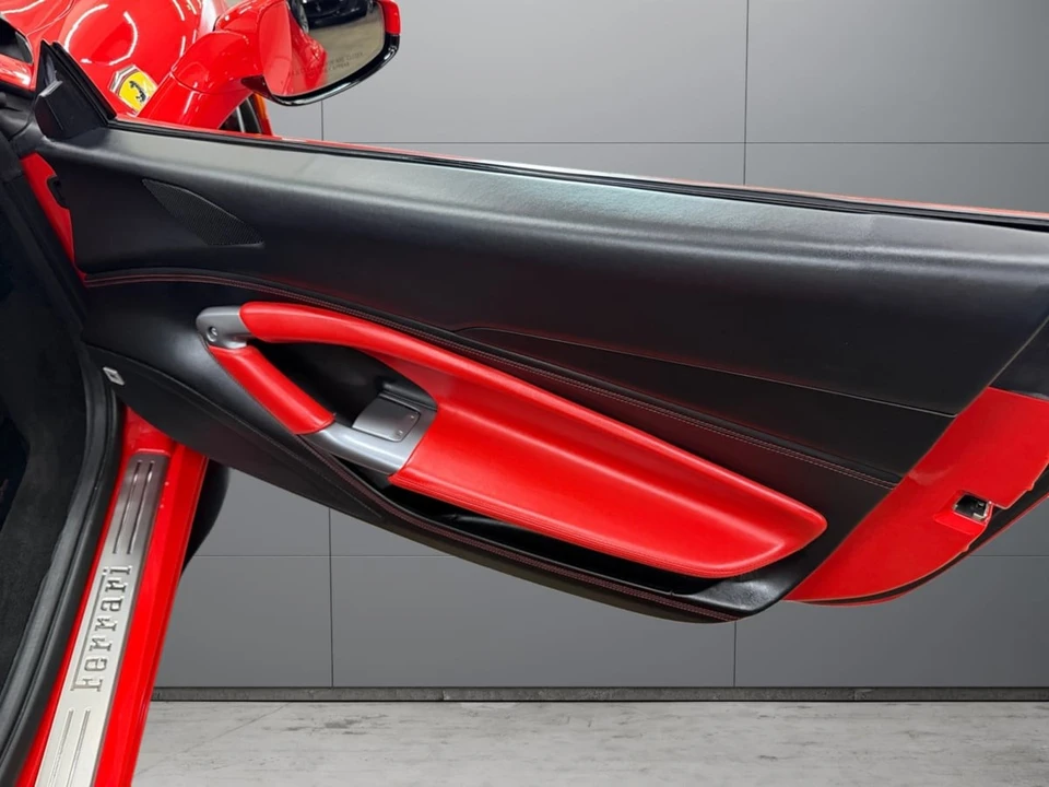 2021 Ferrari F8 Spider - Image 16 of 26