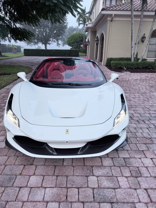 2021 Ferrari F8 Spider - Image 6 of 12