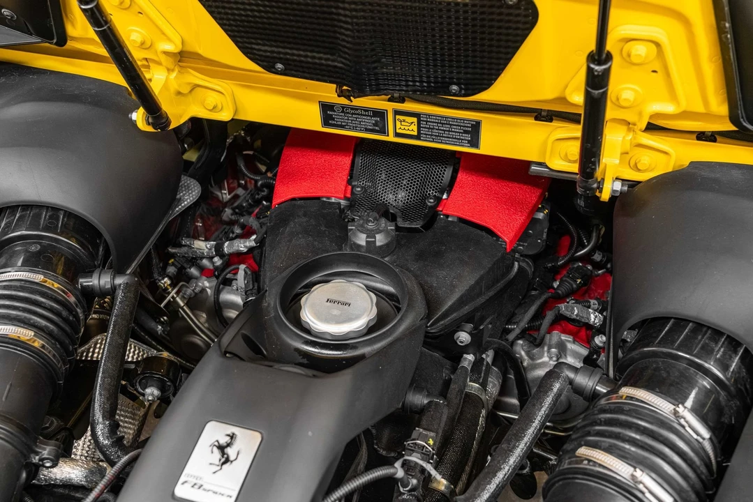 2021 Ferrari F8 Spider - Image 22 of 31