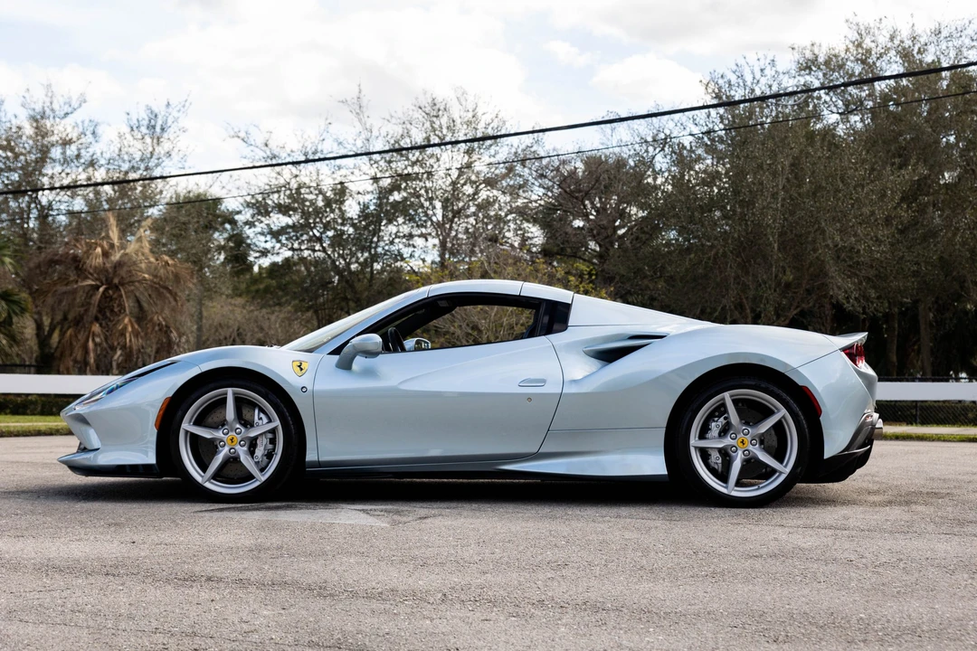 2021 Ferrari F8 Spider - Image 15 of 31