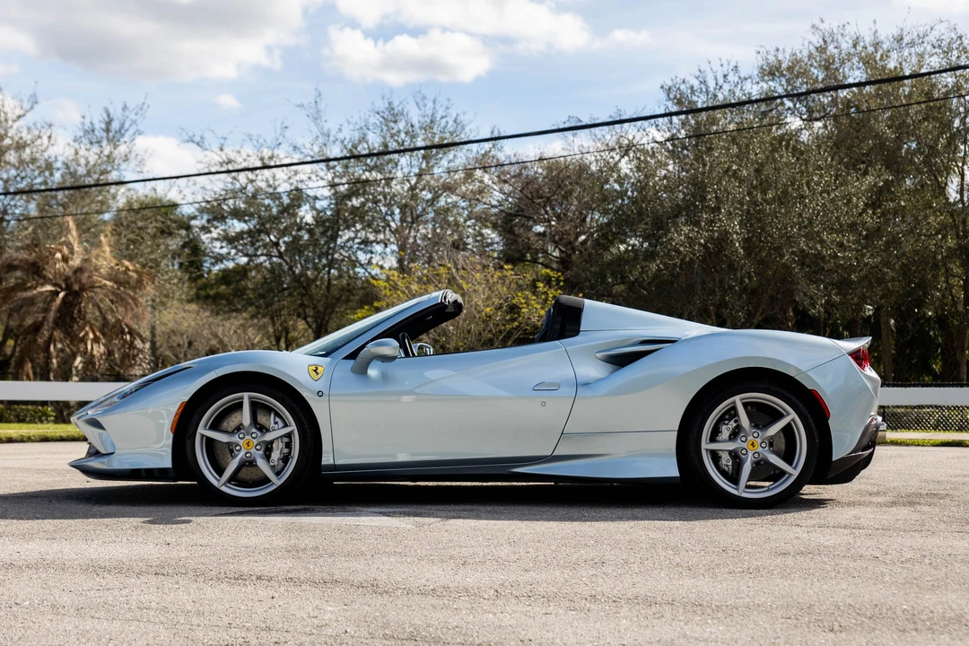 2021 Ferrari F8 Spider - Image 14 of 31