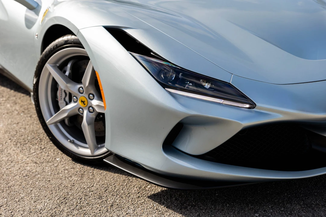 2021 Ferrari F8 Spider - Image 27 of 31