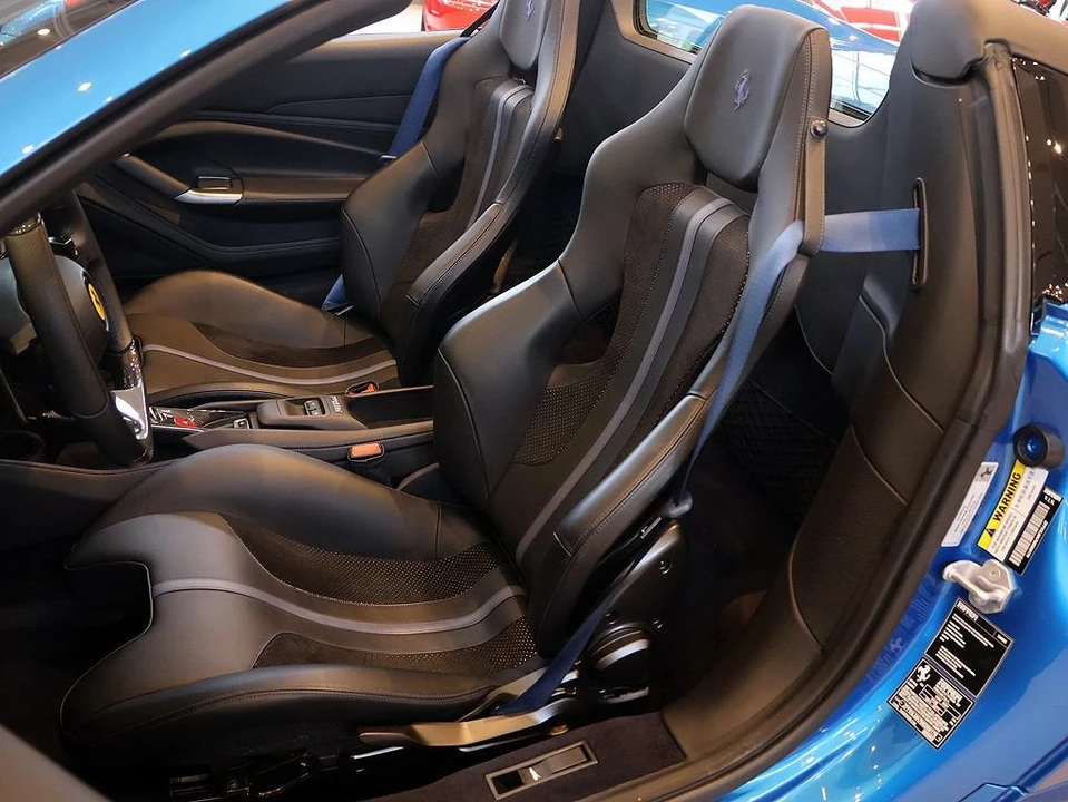 2021 Ferrari F8 Spider - Image 5 of 31