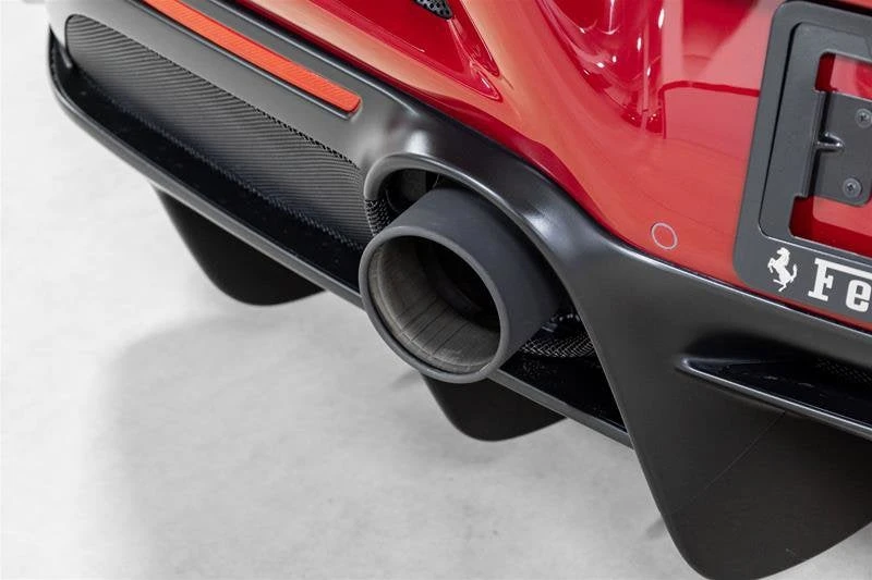 2021 Ferrari F8 Spider - Image 24 of 31