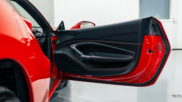2021 Ferrari F8 Spider - Image 12 of 16