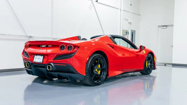 2021 Ferrari F8 Spider - Image 16 of 16