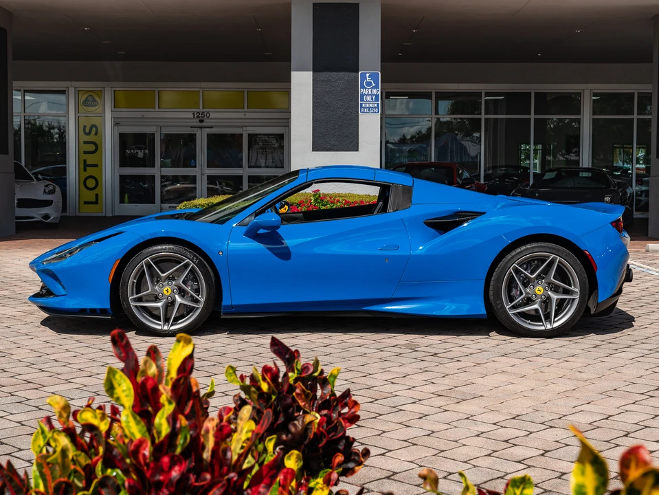 2021 Ferrari F8 Spider - Image 15 of 31