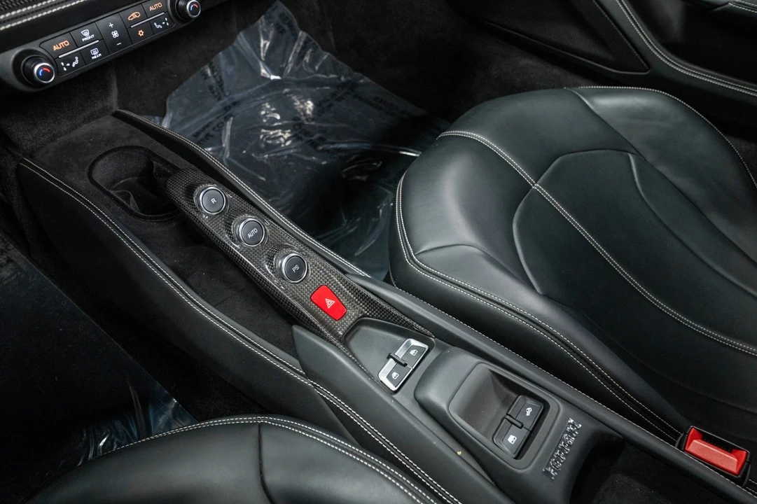 2021 Ferrari F8 Spider - Image 15 of 21