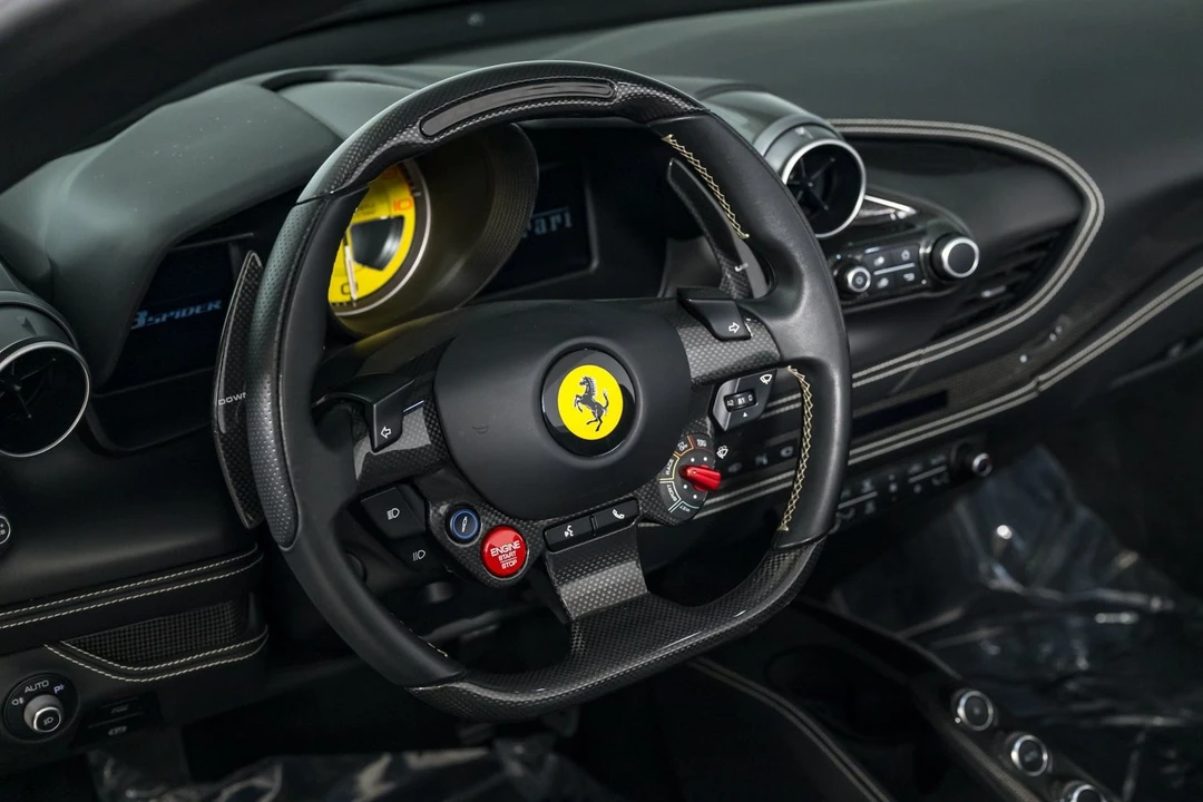 2021 Ferrari F8 Spider - Image 25 of 31