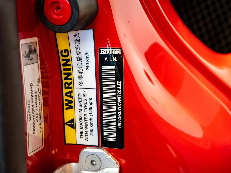 2021 Ferrari F8 Spider - Image 27 of 31