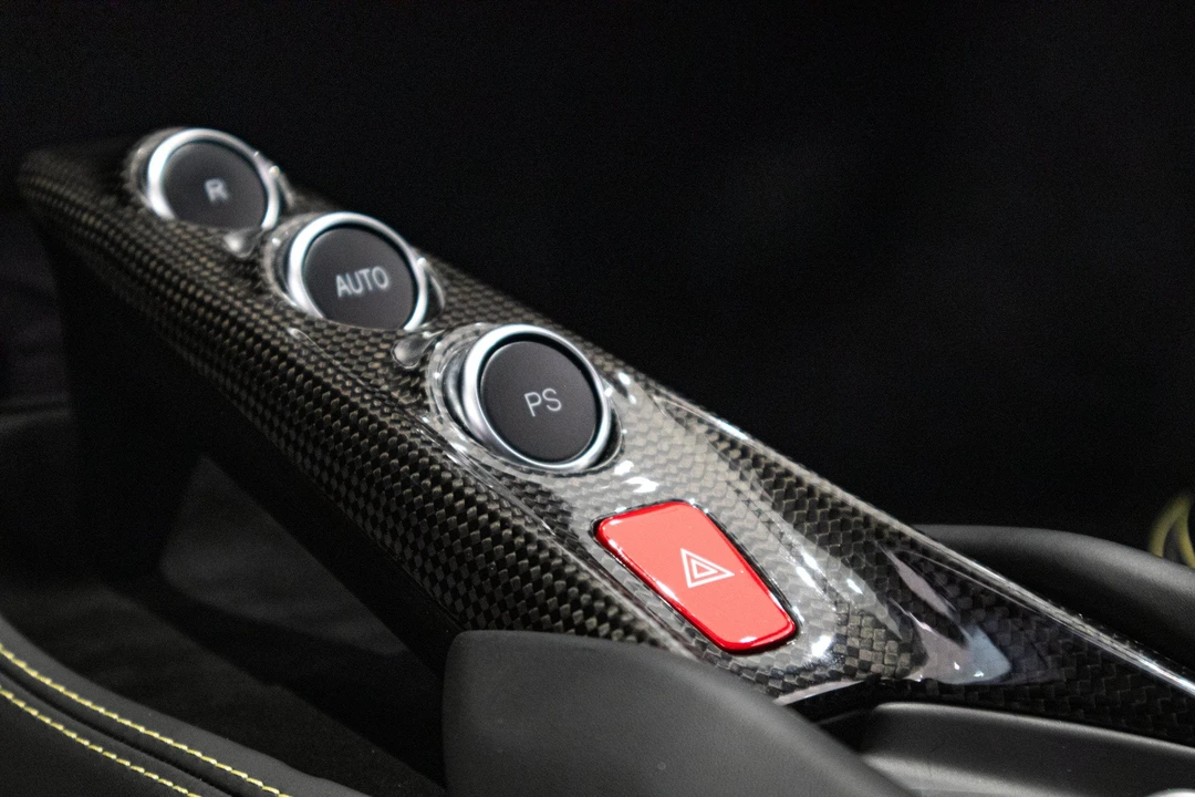 2021 Ferrari F8 Spider - Image 15 of 19