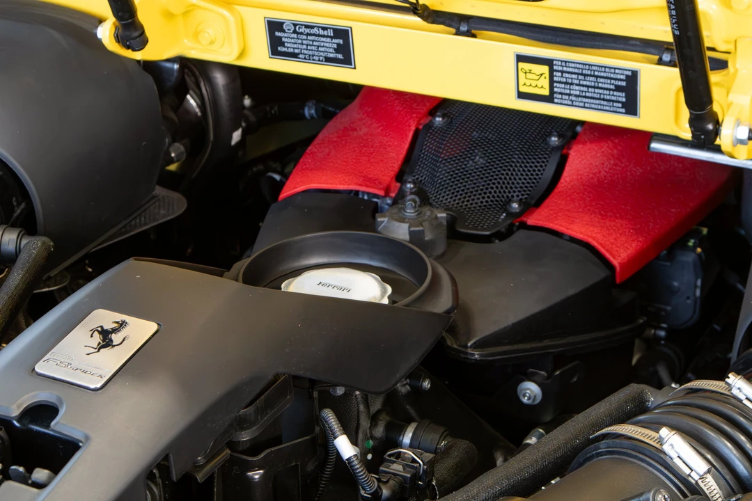 2021 Ferrari F8 Spider - Image 6 of 19
