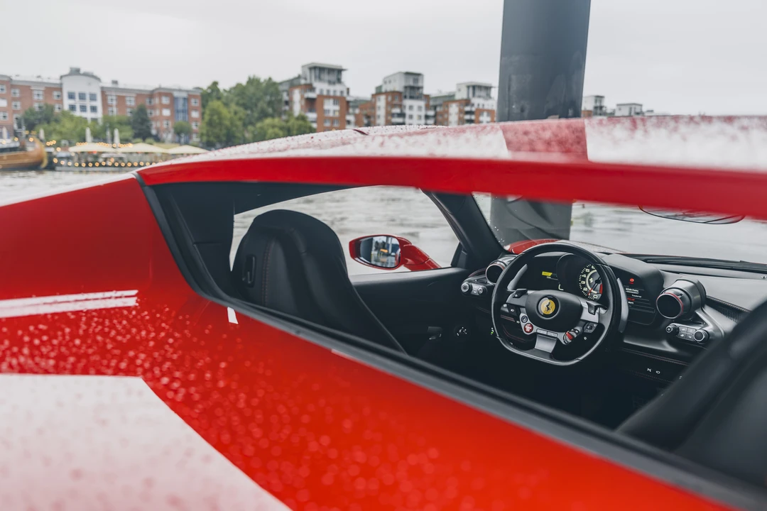 2020 Ferrari F8 Spider - Image 25 of 31