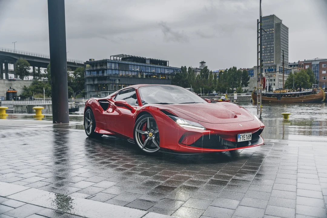 2020 Ferrari F8 Spider - Image 12 of 31