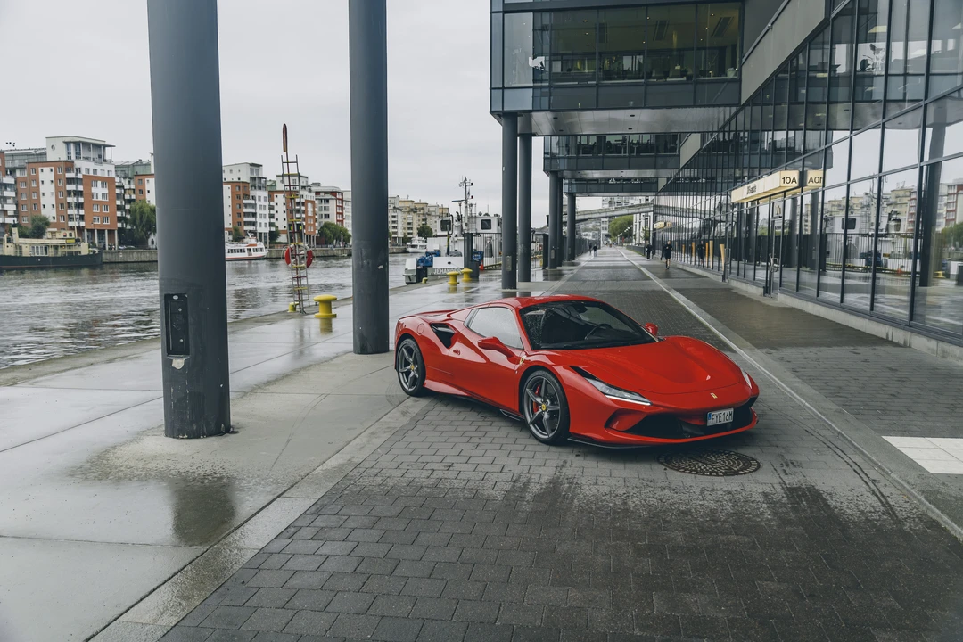 2020 Ferrari F8 Spider - Image 10 of 31