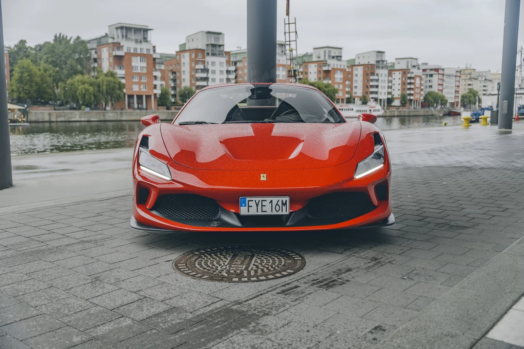 2020 Ferrari F8 Spider - Image 9 of 31