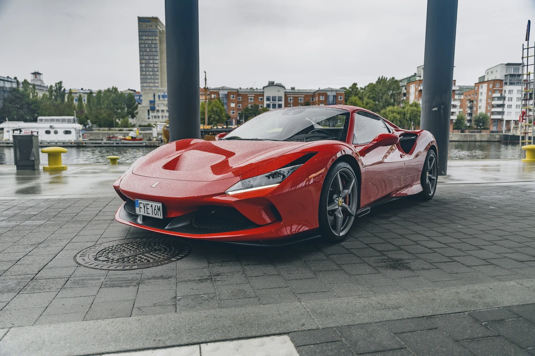 2020 Ferrari F8 Spider - Image 3 of 31