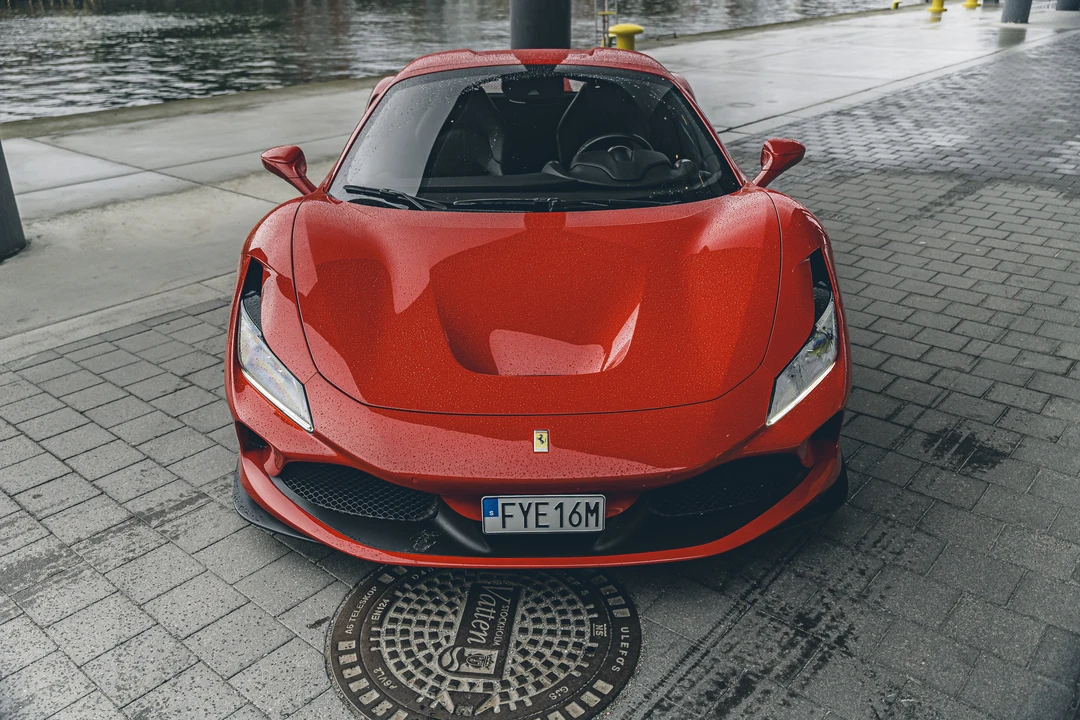 2020 Ferrari F8 Spider - Image 2 of 31